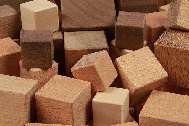 Cubes en bois 
