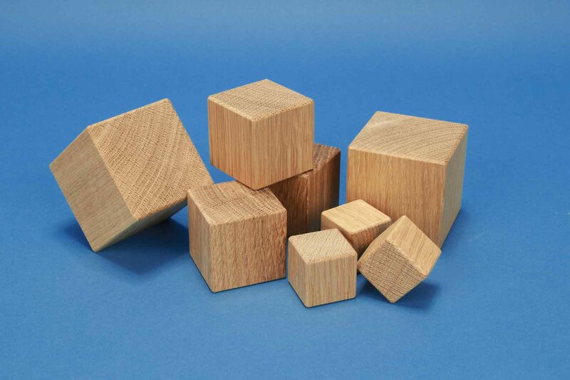 cubes en bois chêne